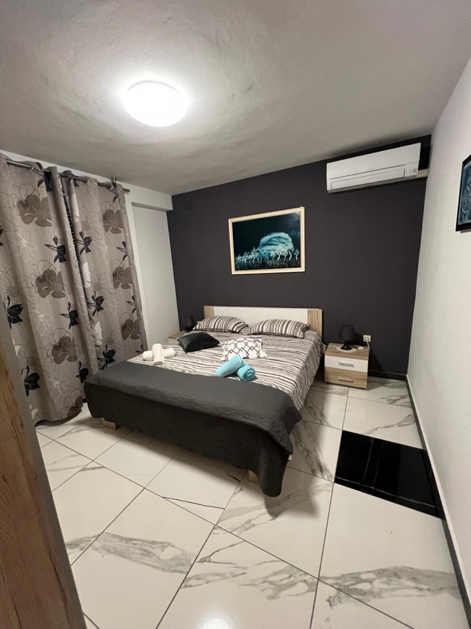 Apartments Ritosa-Ізола Екстер'єр фото